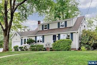 148 Cosman St, Township of Washington, NJ 07676