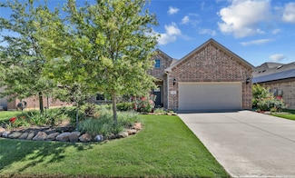 613 Meadowedge Ln, Denton, TX 76207