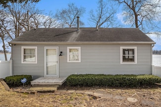 59005 Yeatter Rd, Colon, MI 49040
