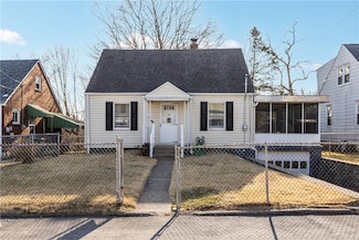 11 Christler St, Pittsburgh, PA 15223
