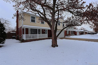 14158 Hubbard St, Livonia, MI 48154