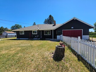 2839 Crest St, Klamath Falls, OR 97603