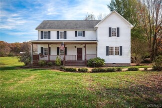 76 Troublesome Creek Rd, Buckingham, VA 23921