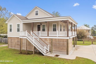 117 Palm Ave, Pass Christian, MS 39571