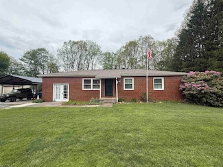 155 Orchard Dr, Buckhannon, WV 26201