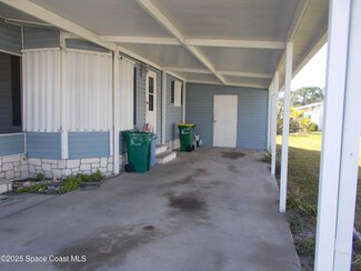 821 Lychee Dr, Sebastian, FL 32976