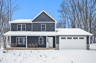 1021 River Rd, Hastings, MI 49058