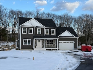 3 Majestic Ct, Coventry, RI 02816