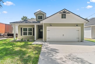 8405 Vickie St, Pensacola, FL 32514