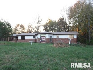 17677 Monroe Rd, Johnston City, IL 62951