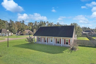 8178 Acadiana Ave, Denham Springs, LA 70706