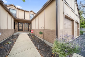 716 Alta View Ct Unit 33, Worthington, OH 43085