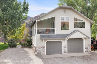502 Canyon Creek Dr, Glenwood Springs, CO 81601
