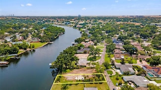 4205 N River View Ave, Tampa, FL 33607
