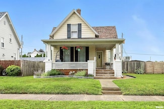 527 20th Ave, Moline, IL 61265