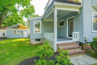 211 Lexington St Unit 1, Belmont, MA 02478