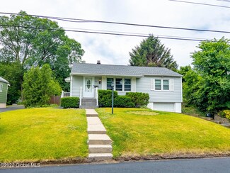 83 Hillcrest Rd, Latham, NY 12110