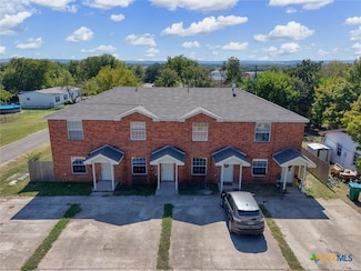 106 Bluebonnet St, Gatesville, TX 76528