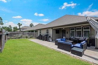 14320 Yellow Hawthorn Ct, Shenandoah, TX 77384