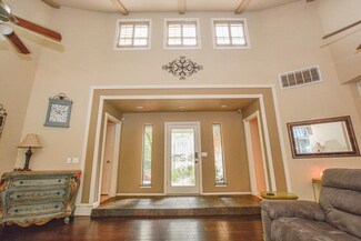 2213 Brookhaven Ct, Edmond, OK 73034