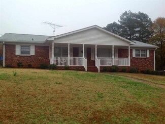 108 Stribling Cir, Spartanburg, SC 29301