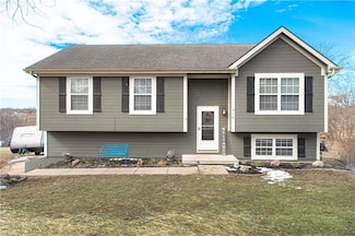 240 Misty Ln, Holt, MO 64048