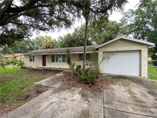 2520 Montego Dr, Fort Myers, FL 33905