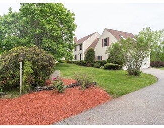 22 Washington Way, Kingston, NH 03848