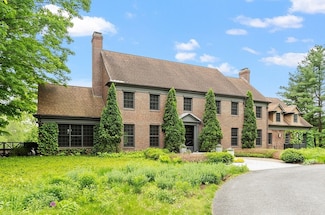 236 Lincoln Rd, Lincoln, MA 01773