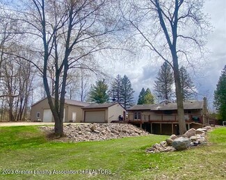 4417 Britton Rd, Perry, MI 48872