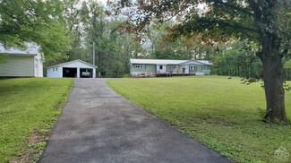 17 Vernal Butler Rd, Cairo, NY 12413