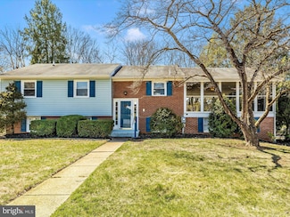 20731 Emerald Dr, Hagerstown, MD 21742