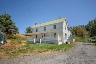 809 Graysville Rd SE, Copper Hill, VA 24079