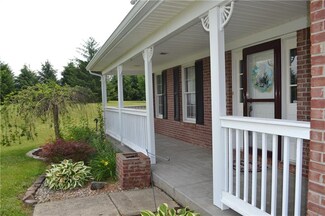 8927 Cobbler Ln, Lafayette, IN 47905