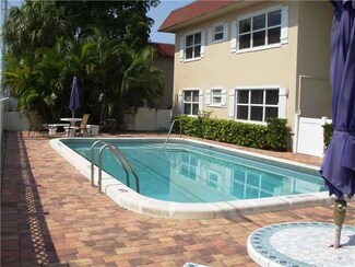 270 S Cypress Rd Unit 201, Pompano Beach, FL 33060