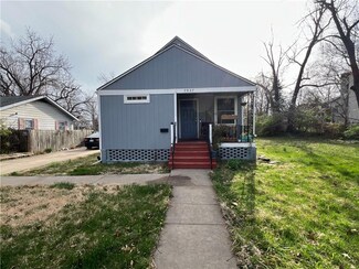 7937 Michigan Ave, Kansas City, MO 64132