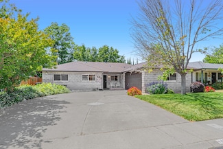 6812 Bender Ct, Sacramento, CA 95820