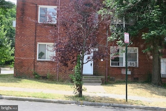 1495 Bangor St SE Unit 1, Washington, DC 20020
