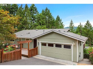 3915 SW Pendleton St, Portland, OR 97221