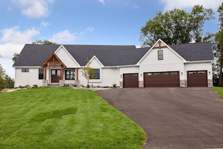 2374 Swedish Dr NE, Ham Lake, MN 55304