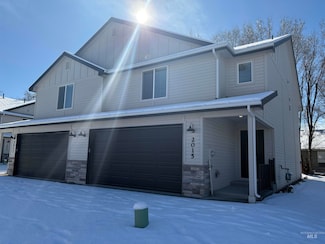 2015 E Hulk Ln, Nampa, ID 83687