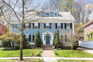 144 Clark Rd, Brookline, MA 02445