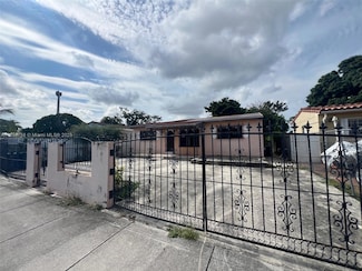 3035 NW 100th St, Miami, FL 33147