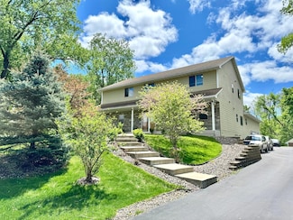 766 County Road F E, Saint Paul, MN 55127
