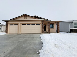 19058 Bronco Creek Ct Unit Lot 1896, Reno, NV 89508