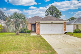 2468 Gulf Breeze Ave, Pensacola, FL 32507