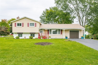 116 Shell Edge Dr, Rochester, NY 14623