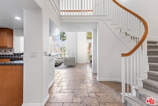 5831 Seawalk Dr Unit 240, Playa Vista, CA 90094