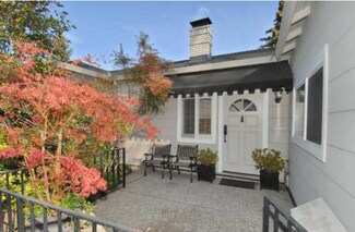 343 W Oakwood Blvd, Redwood City, CA 94061