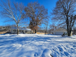 4650 N 36th St, Galesburg, MI 49053